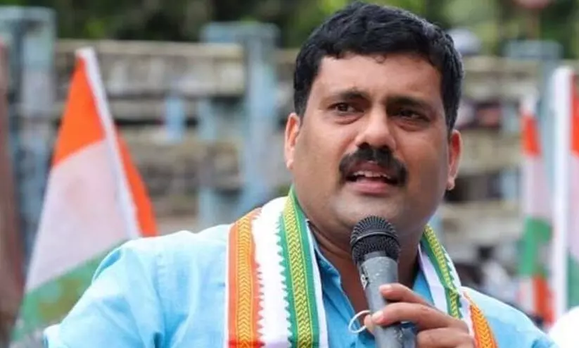 Rijil makkutty 98768