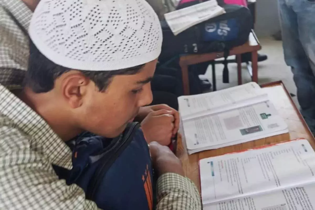 മദ്രസ അധ്യാപകർക്ക് പൊലീസ് വെരിഫിക്കേഷൻ നിർബന്ധമാക്കി അസം സർക്കാർ