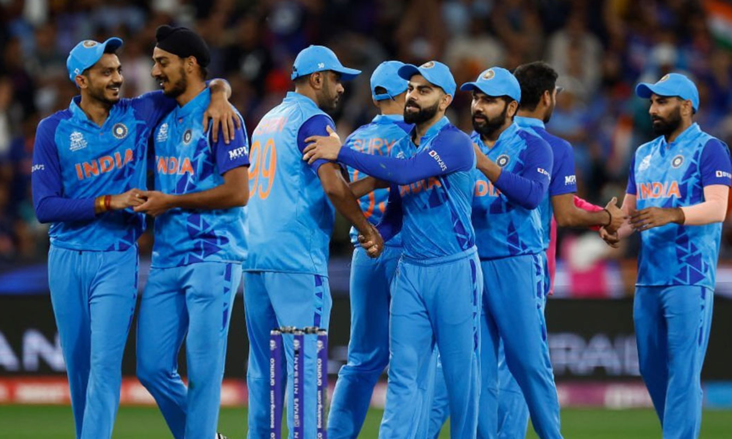 രാമക്ഷേത്ര പ്രതിഷ്ഠ ചടങ്ങിലേക്ക് ക്ഷണം ലഭിച്ച ക്രിക്കറ്റ് താരങ്ങൾ - ചിത്രങ്ങളിലൂടെ