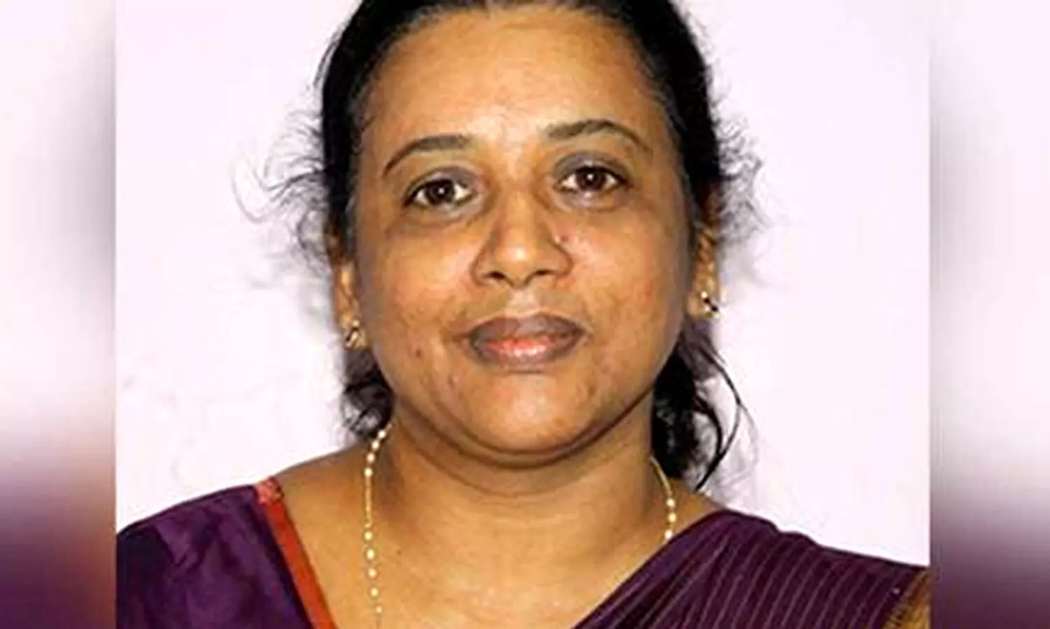 Dr. Sisa Thomas