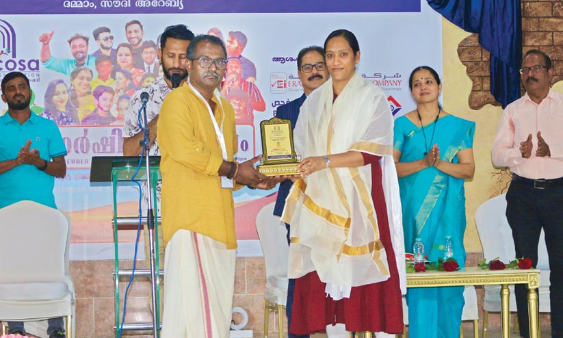 ‘വെസ്കോസ’ മലയാളി നഴ്സുമാരെ ആദരിച്ചു