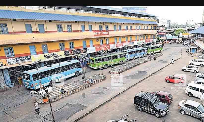 തിരുനക്കര ബസ്​സ്റ്റാൻഡ്​ കെട്ടിടം പൊളിക്കാൻ ചെലവ്​ ഒന്നരക്കോടി