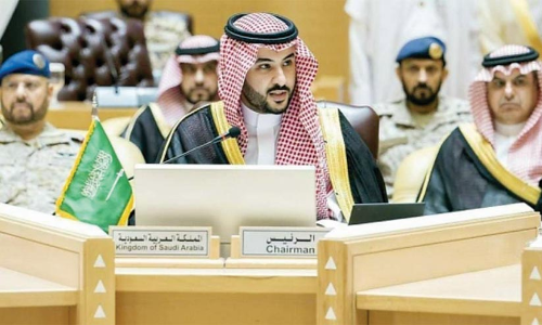 സൗ​ദി പ്ര​തി​രോ​ധ മ​ന്ത്രി അ​മീ​ർ ഖാ​ലി​ദ് ബി​ൻ സ​ൽ​മാ​ൻ