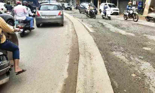 കൊ​ണ്ടോ​ട്ടി 17ല്‍ ​ദേ​ശീ​യ​പാ​ത ഇ​ന്റ​ര്‍ലോ​ക്ക് ചെ​യ്യാ​ൻ ന​ട​പ​ടി