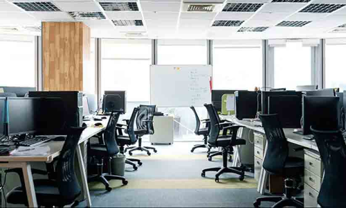 വൻകിട ടെക് കമ്പനികൾ കൂട്ടപ്പിരിച്ചുവിടലിൽ; ഇന്ത്യൻ യുവാക്കളുടെ സ്വപ്നത്തിന് നിറംമങ്ങുന്നു