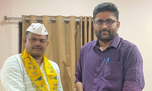 സീറ്റ് നൽകിയില്ല; ബി.ജെ.പി എം.എൽ.എ ആം ആദ്മി പാർട്ടിയിൽ ചേർന്നു