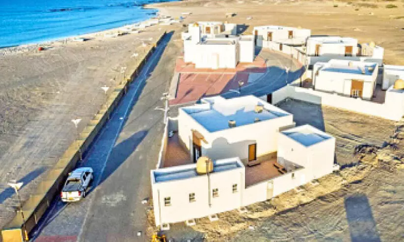 മ​സീ​റ ദ്വീ​പി​ൽ മ​ത്സ്യ​ത്തൊ​ഴി​ലാ​ളി ഗ്രാ​മം തു​റ​ന്നു