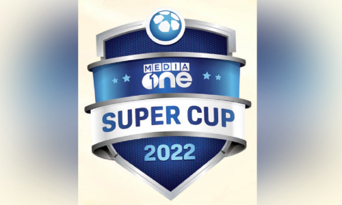 കാൽപന്ത്​ മാമാങ്കത്തിന്​ സൂപ്പർ കിക്കോഫ്​;സൂ​പ്പ​ർ ക​പ്പിന്   ആവേ​ശോ​ജ്ജ്വ​ല തു​ട​ക്കം​​