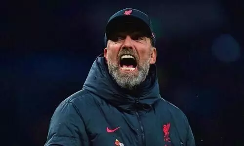 കളി തുടങ്ങും​മുന്നേ ലിവർപൂൾ കോച്ച് ക്ലോപിന് ചുവപ്പുകാർഡ്; സതാംപ്ടണെതിരായ കളിയിൽ ഇറങ്ങില്ല