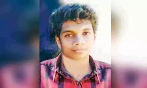 വൃക്കകൾ തകരാറിലായ യുവാവ് കനിവു തേടുന്നു