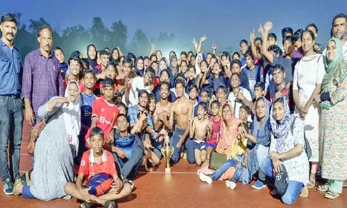 ഉപജില്ല കായികമേള: ചാലിയം ഉമ്പിച്ചി ഹാജി ഹയർ സെക്കൻഡറി സ്കൂൾ ജേതാക്കൾ