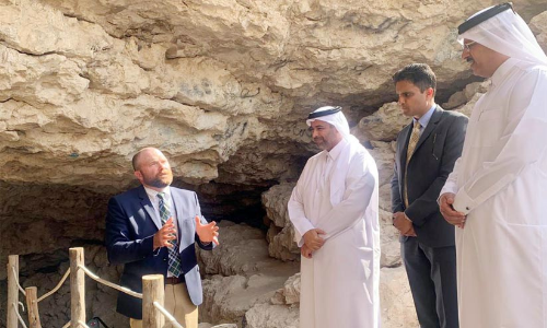 ദ​ഹ്ൽ അ​ൽ മി​സ്​​ഫി​ർ ഗു​ഹ