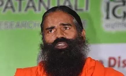 ബാബ രാംദേവിന്റെ ഉൽപന്നങ്ങൾക്കുള്ള നിരോധനം നീക്കി ഉത്തരാഖണ്ഡ്; പിഴവ് പറ്റിയെന്ന് പ്രതികരണം ബാബ രാംദേവിന്റെ ഉൽപന്നങ്ങൾക്കുള്ള നിരോധനം നീക്കി ഉത്തരാഖണ്ഡ്; പിഴവ് പറ്റിയെന്ന് പ്രതികരണം