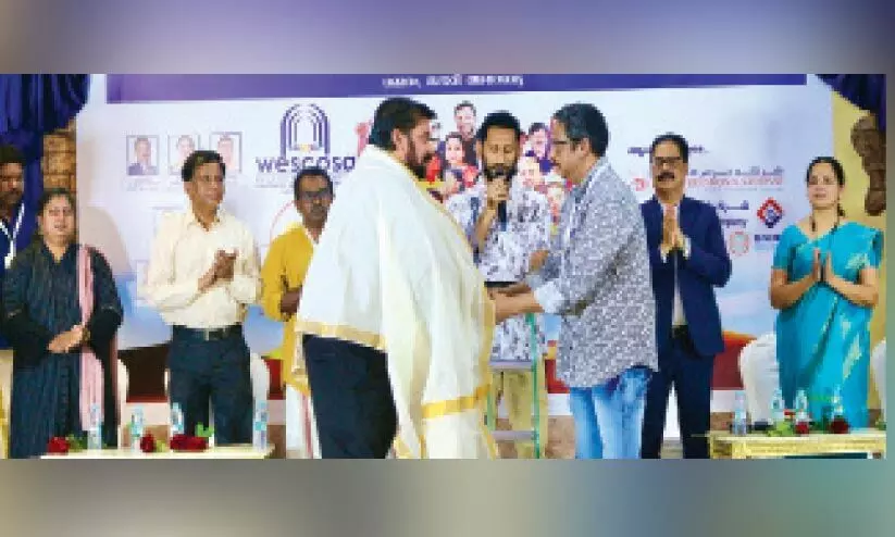 എബി എസ്. ഹമീദിന് വെസ്കോസയുടെ ആദരം