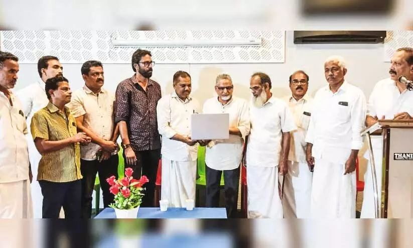 ദേശീയപാത വികസനം; കേന്ദ്രമന്ത്രിക്ക് പതിനായിരം ഇ-മെയില്; ഇടപെടല് ശക്തമാക്കി കര്മസമിതി ദേശീയപാത വികസനം; കേന്ദ്രമന്ത്രിക്ക് പതിനായിരം ഇ-മെയില്; ഇടപെടല് ശക്തമാക്കി കര്മസമിതി