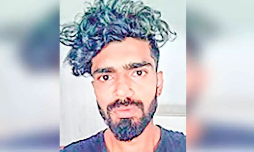 രാസലഹരി പി​ടി​ച്ച സം​ഭ​വം: ഒ​രാ​ൾ ബം​ഗ​ളൂ​രു​വി​ൽ പി​ടി​യി​ൽ