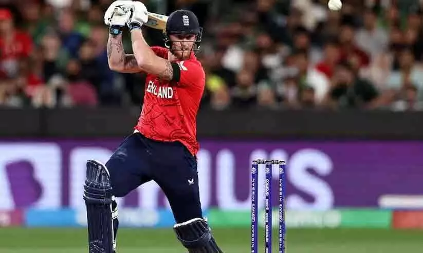 കിരീടത്തോടടുത്ത് ഇംഗ്ലണ്ട്; പത്തോവറിൽ മൂന്നിന് 77 കിരീടത്തോടടുത്ത് ഇംഗ്ലണ്ട്; പത്തോവറിൽ മൂന്നിന് 77