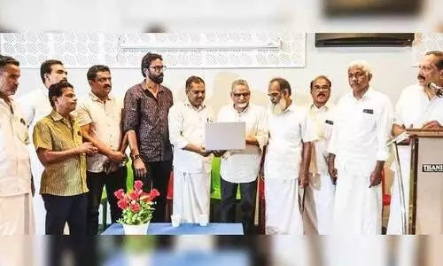 ദേശീയപാത വികസനം; കേന്ദ്രമന്ത്രിക്ക് പതിനായിരം ഇ-മെയില്‍; ഇടപെടല്‍ ശക്തമാക്കി കര്‍മസമിതി