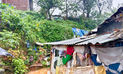 മഴ കനത്താൽ മണ്ണിടിച്ചിൽ ഭീഷണി ആധിയോടെ കോളനിക്കാർ
