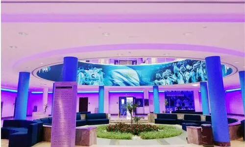 മെസ്സിയെ സ്വാഗതം ചെയ്ത് ഖത്തർ സർവകലാശാല