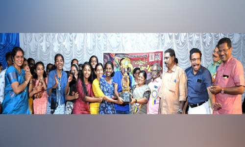 കുളക്കട ഉപജില്ല കലോത്സവം; കിരീടം പൂവറ്റൂരിനും വെണ്ടാറിനും