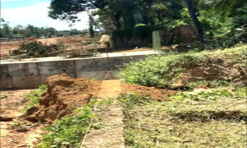 ദേശീയപാത അധികൃതർ സ്വകാര്യ വ്യക്തിയുടെ സ്ഥലം കൈയേറിയതായി പരാതി