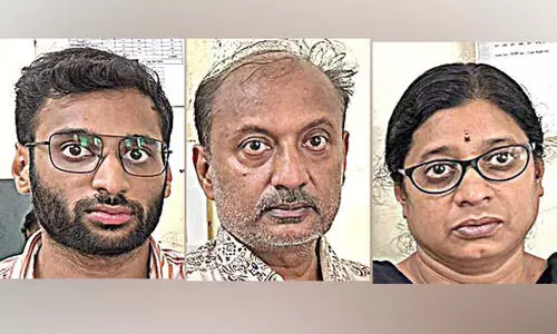 അ​റ​സ്റ്റി​ലാ​യ അ​ന​ന്ദു വി​ഷ്ണു, ഡി. ​അ​നി​ൽ​കു​മാ​ർ, ഭാ​ര്യ ഡി.​എ​സ്. ദീ​പ