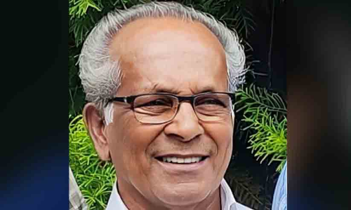 അജയ് പി. മങ്ങാടിന്റെ പിതാവ് മങ്ങാട് ഫക്രുദ്ദീൻ നിര്യാതനായി