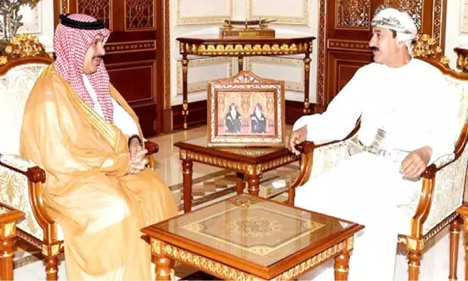 റോയൽ ഓഫിസ് മന്ത്രിയുമായി സൗദി, ബംഗ്ലാദേശ് അംബാസഡർമാർ കൂടിക്കാഴ്ച നടത്തി