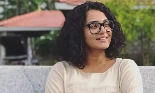 Parvathy Thiruvothu Reveals  Reaction About  Wonder Woman Movie pregnancy tests Poster