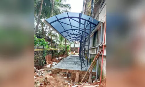 പൊതുവഴി കൈയേറി ഗ്രാമപഞ്ചായത്ത് കെട്ടിടം നിർമിക്കുന്നതായി പരാതി