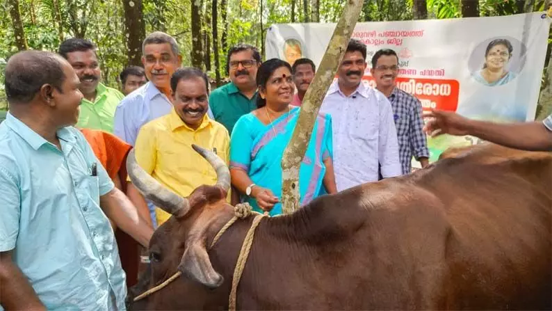 Minister J. Chinchurani Minister J. Chinchurani