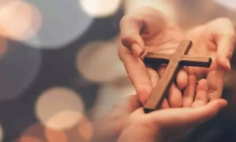 മതപരിവർത്തനം ആരോപിച്ച് ക്രിസ്ത്യൻ സംഘടനയിലെ 10  അംഗങ്ങൾക്കെതിരെ കേസ്