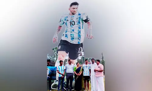 ലോകകപ്പ് ലഹരിയില് ഇരിങ്ങാലക്കുട ലോകകപ്പ് ലഹരിയില് ഇരിങ്ങാലക്കുട