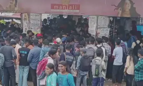 ആറ്റിങ്ങൽ ബസ് സ്റ്റാന്‍ഡില്‍ വിദ്യാർഥികളുടെ കൂട്ടത്തല്ല്