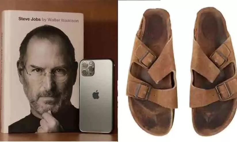 ആപ്പിൾ സഹസ്ഥാപകൻ സ്റ്റീവ് ജോബ്സിന്റെ ചെരിപ്പ് ലേലത്തിൽ പോയി; വില കേട്ട് അമ്പരന്ന് ലോകം ആപ്പിൾ സഹസ്ഥാപകൻ സ്റ്റീവ് ജോബ്സിന്റെ ചെരിപ്പ് ലേലത്തിൽ പോയി; വില കേട്ട് അമ്പരന്ന് ലോകം