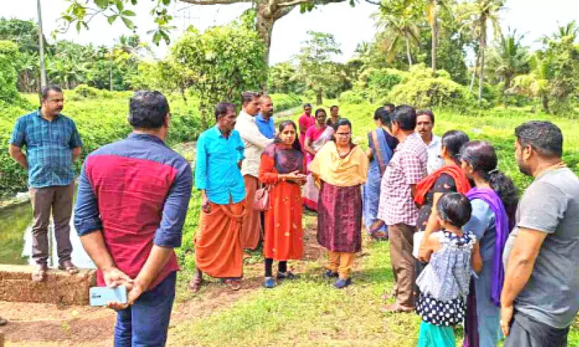 എൻ.സി കനാലിലെ വെള്ളപ്പൊക്കം; സർക്കാറിൽ സമ്മർദം ചെലുത്തും -കെ.കെ. രമ എം.എൽ.എ എൻ.സി കനാലിലെ വെള്ളപ്പൊക്കം; സർക്കാറിൽ സമ്മർദം ചെലുത്തും -കെ.കെ. രമ എം.എൽ.എ