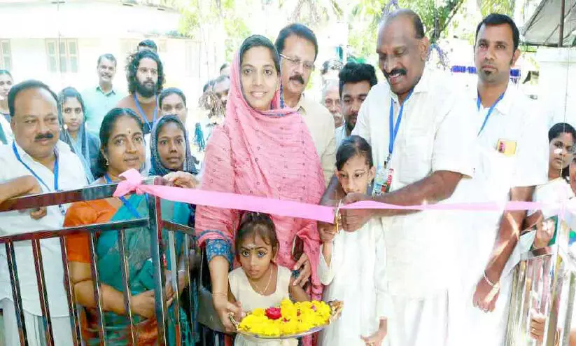 പുന്നൂക്കാവ് അംഗൻവാടി സ്മാർട്ടായി