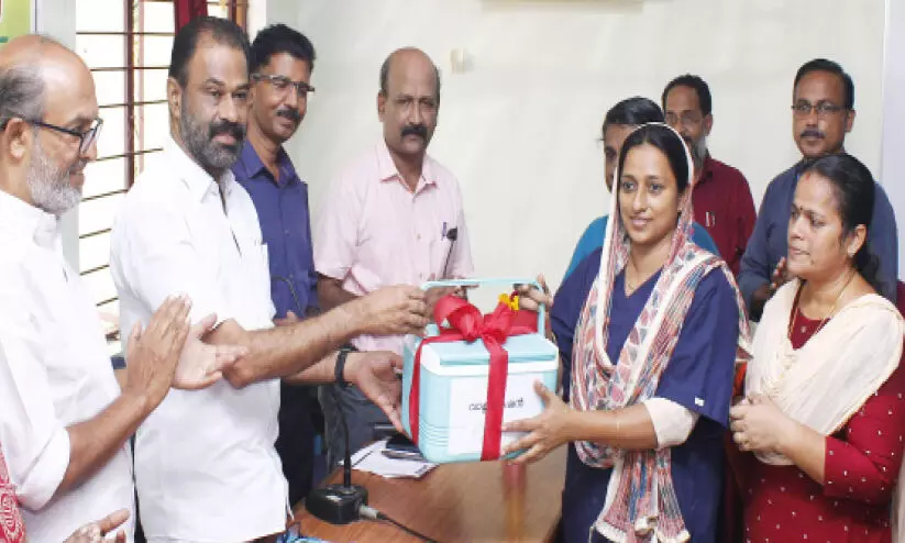 കുളമ്പുരോഗ പ്രതിരോധം വീട്ടിലെത്തി കുത്തിവെക്കും കുളമ്പുരോഗ പ്രതിരോധം വീട്ടിലെത്തി കുത്തിവെക്കും