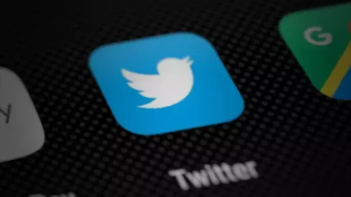 ട്വിറ്റർ ഇന്ത്യയിലെ 90 ശതമാനം ജീവനക്കാരേയും പുറത്താക്കി മസ്ക്; ആപിന്റെ പ്രവർത്തനം സ്ലോയായെന്ന് പരാതി ട്വിറ്റർ ഇന്ത്യയിലെ 90 ശതമാനം ജീവനക്കാരേയും പുറത്താക്കി മസ്ക്; ആപിന്റെ പ്രവർത്തനം സ്ലോയായെന്ന് പരാതി