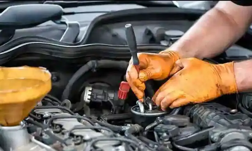 vehicle repairing vehicle repairing