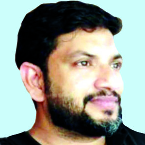 മു​നീ​ർ