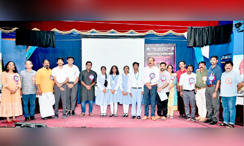 എന്റെ കേരളംപ്രശ്‌നോത്തരി ഗൂബ്ര,ദാര്‍സൈത്ത് ഇന്ത്യൻ സ്കൂളുകൾ വിജയികൾ