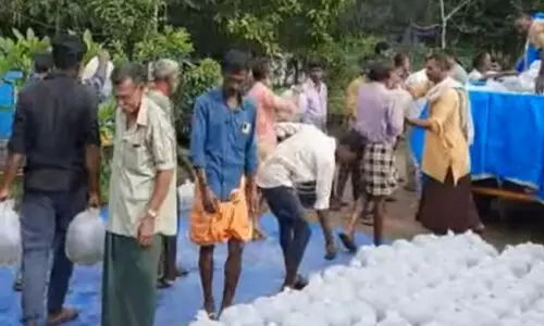 പ്രദേശവാസികള്‍ക്ക് തൊഴില്‍ നല്‍കുന്നില്ല; മത്സ്യ വിത്തുല്‍പാദന കേന്ദ്രത്തില്‍ തൊഴിലാളികളുടെ പ്രതിഷേധം