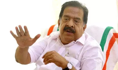 നാക്ക് പിഴയാണെന്ന് കെ.സുധാകരൻ പറഞ്ഞ സാഹചര്യത്തിൽ വിവാദങ്ങൾ അവസാനിപ്പിക്കണമെന്ന് രമേശ് ചെന്നിത്തല