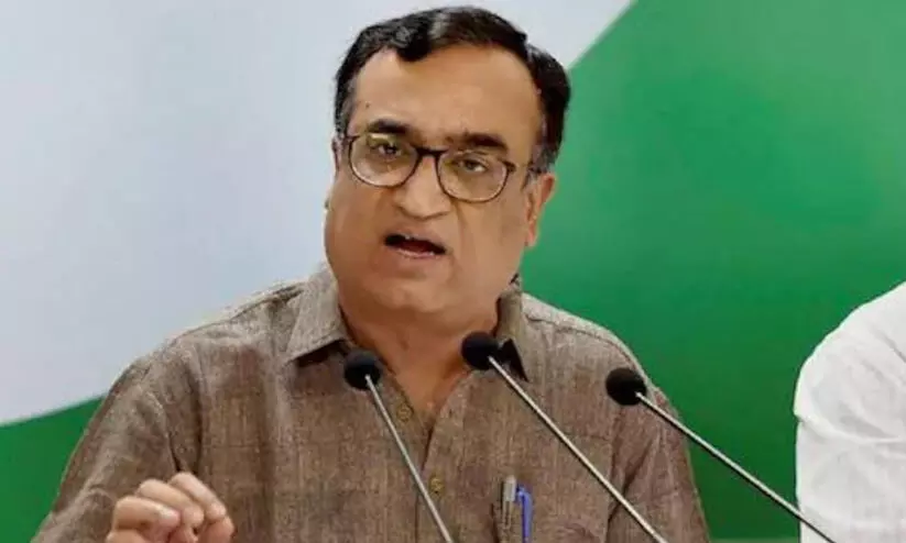 കോൺഗ്രസിന് തലവേദനയേറ്റി രാജസ്ഥാൻ; മാക്കൻ ചുമതലയൊഴിഞ്ഞു