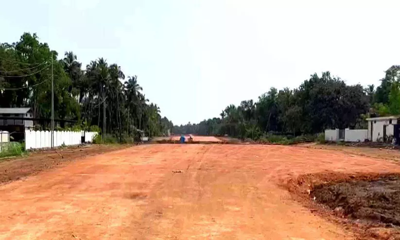 വേണം, മണത്തലക്ക് മേൽപാലം