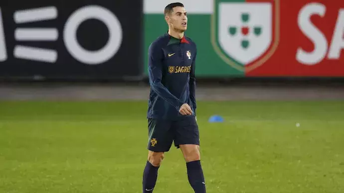 ക്രിസ്റ്റ്യാനോക്ക് ശാരീരികാസ്വാസ്ഥ്യം; ഇന്ന് നൈജീരിയക്കെതിരെ ഇറങ്ങില്ല ക്രിസ്റ്റ്യാനോക്ക് ശാരീരികാസ്വാസ്ഥ്യം; ഇന്ന് നൈജീരിയക്കെതിരെ ഇറങ്ങില്ല