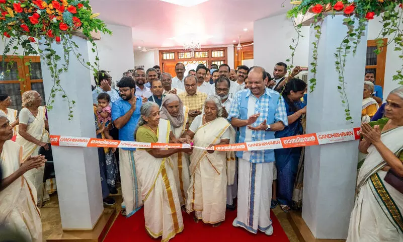 ഗാന്ധിഭവനിലെ അമ്മമാര്‍ക്കായി ലുലു ഗ്രൂപ്പ് ചെയര്‍മാന്‍ എം.എ.യൂസഫലി നിര്‍മ്മിച്ച ബഹുനില മന്ദിരം