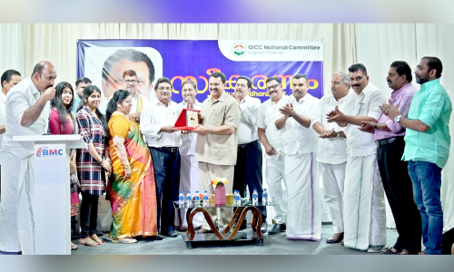 മാ​ത്യൂ​സ് വാ​ള​ക്കു​ഴി​ക്ക് യാ​ത്ര​യ​യ​പ്പ്